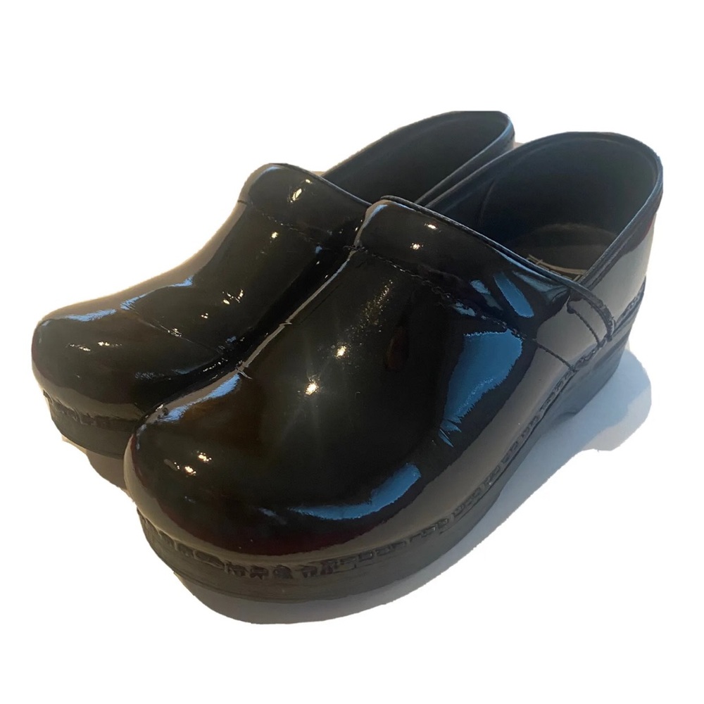 Dansko Professional Clogs Black Patent Leather SIZE 38(7.5-8)
